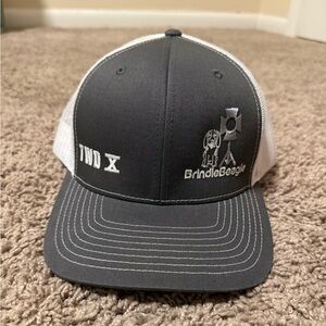 The Walking Dead Season 10 Cast & Crew Black and White Mesh Trucker Hat